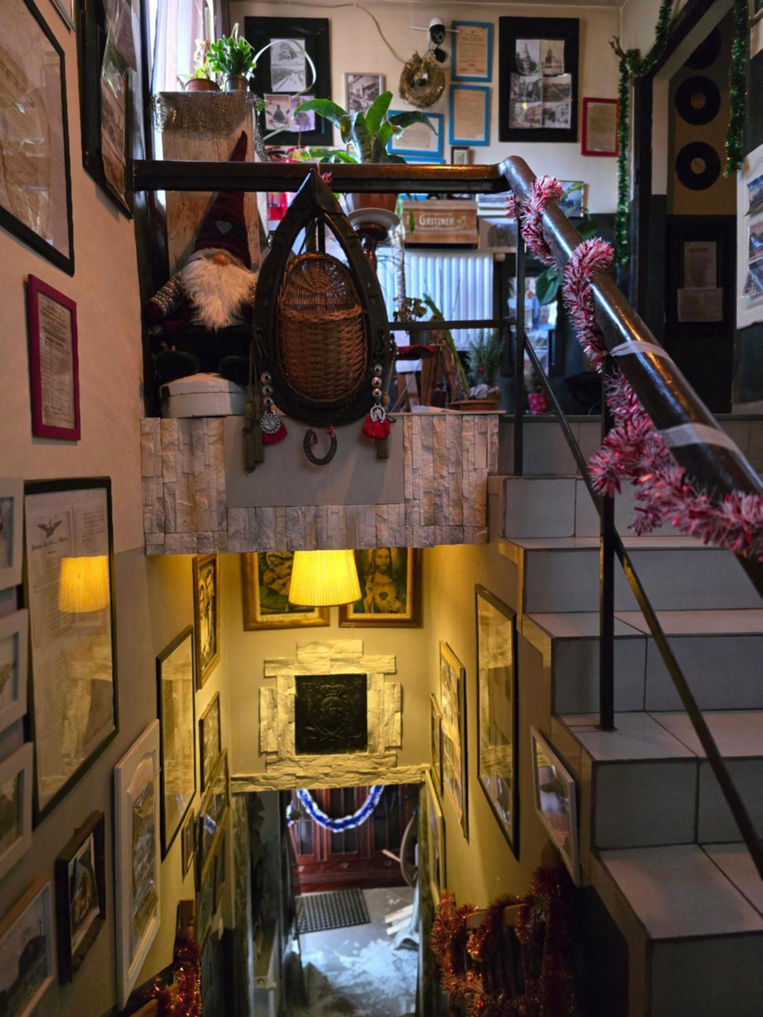 Hostel Apollo Зомбковице-Слёнске Экстерьер фото